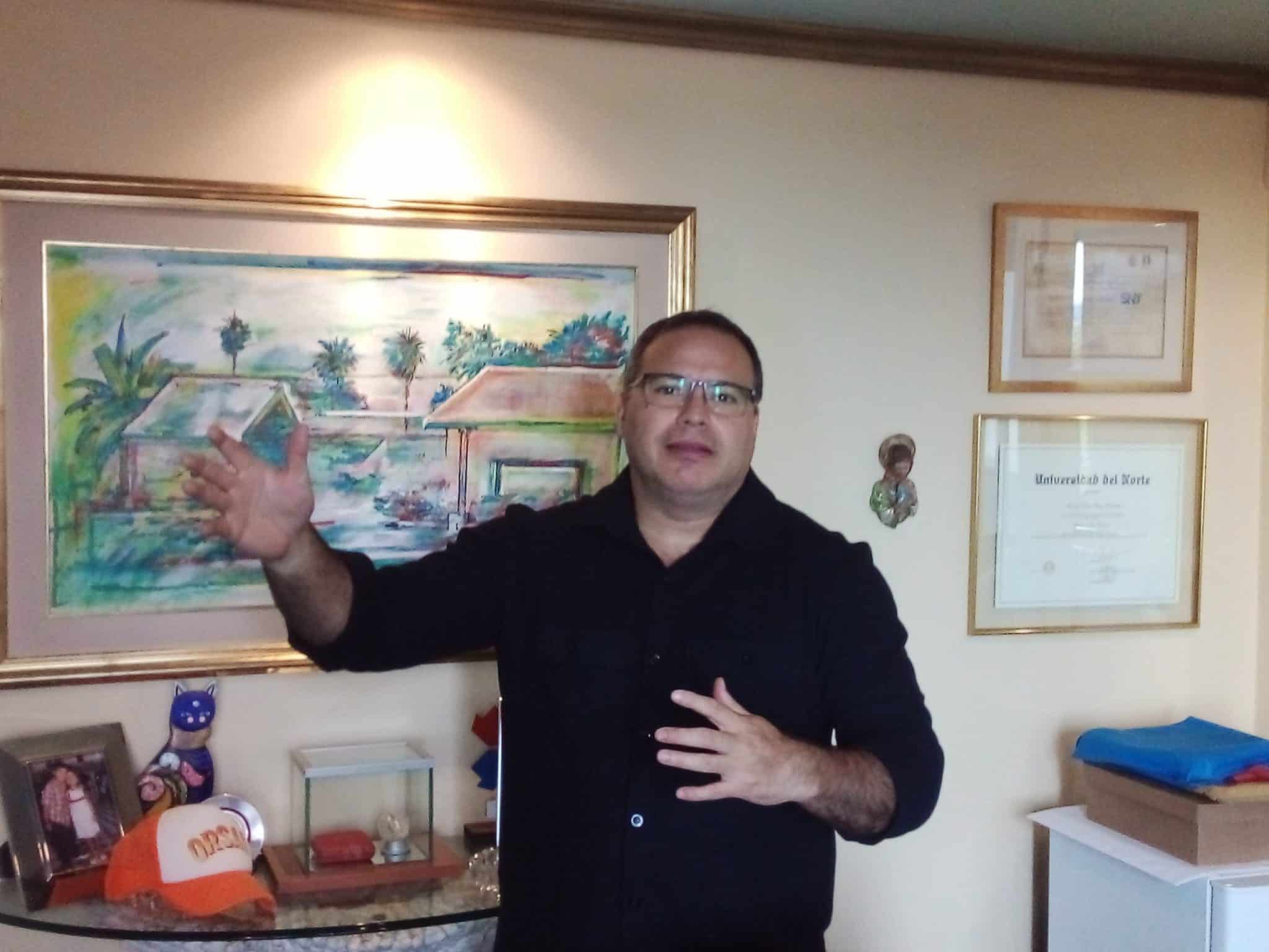 Carlos Granada, gerente del grupo Albavisión, afrontará juicio por las denuncias de acoso.