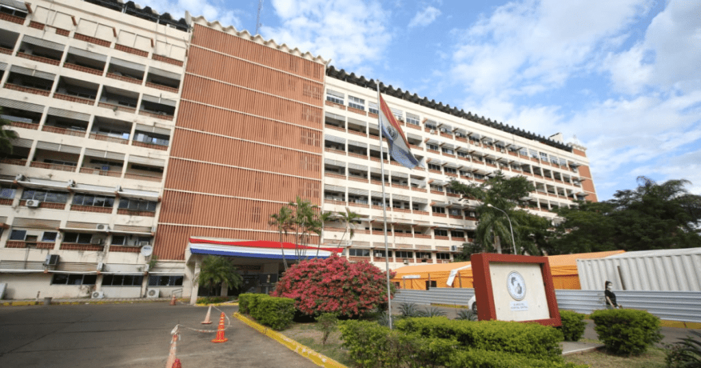 Protesta médica en IPS enciende preocupación nacional