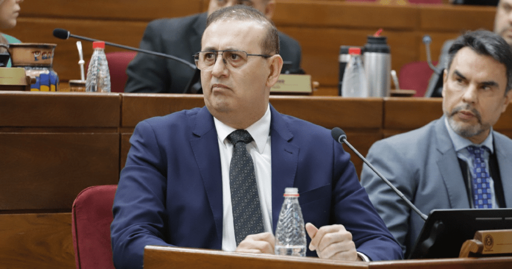 Condena judicial de Galeano instala tenso debate político en Senado