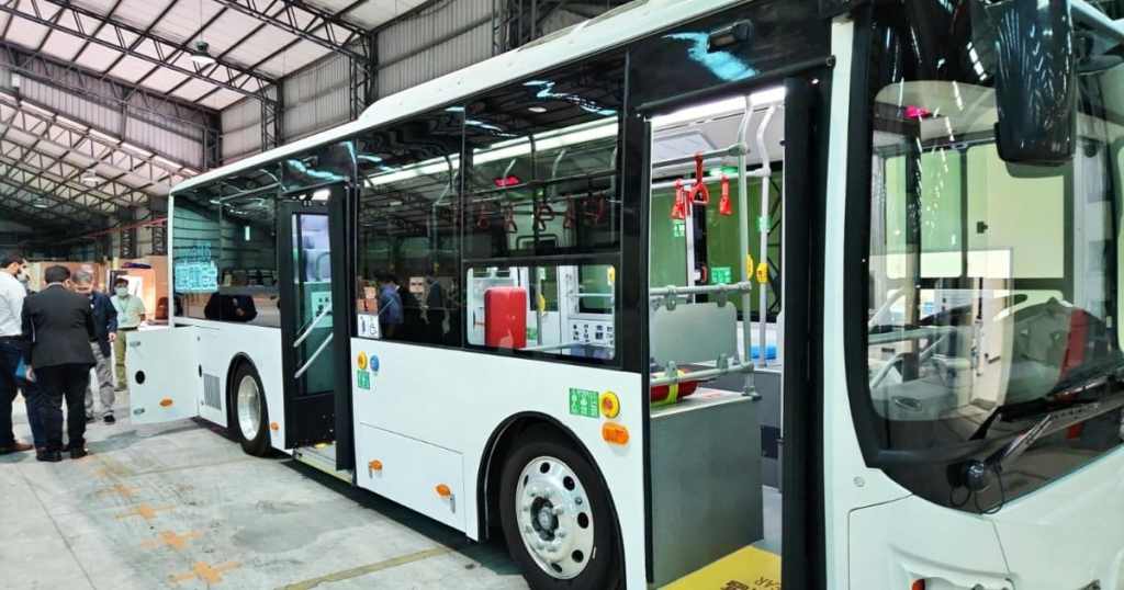 Más buses eléctricos en circulación: estas son las líneas