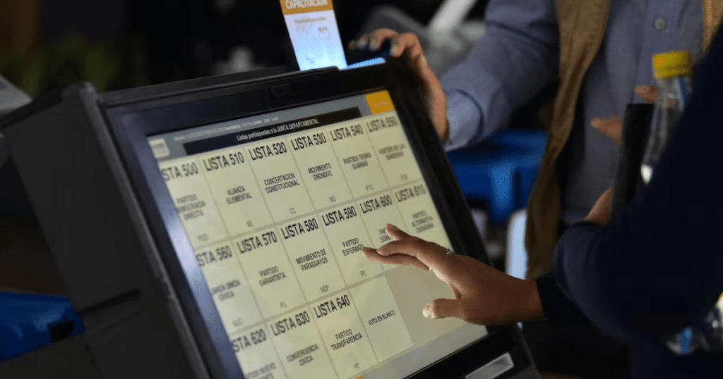 Renuncian intendentes en masa: hay una razón
